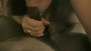 الديك الأسود في السماء