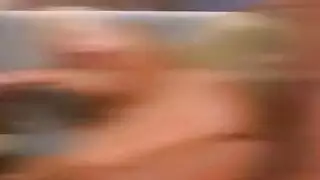الجدة تفعل جارها في شارع منزلنا