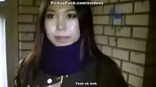 انها تمتص قضيبي وتجعلني نائب الرئيس على مؤخرتها