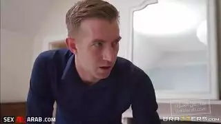 ألغرفة ألمناسبة - سكس مترجم