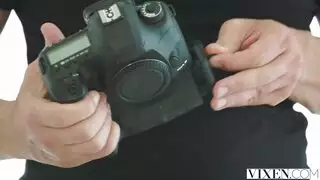 لديها كس صغير وتريد أن تكون جميلة جدا