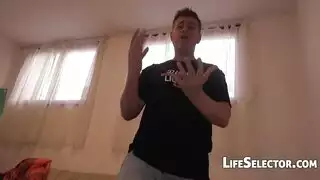 لديها كس سيء جميل وتعطي لسانها بينما تمتصه
