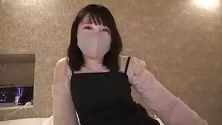 مراهقه اتصور نفسه في الحمام تدليك
