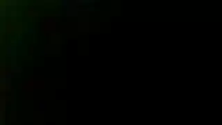 مصريه مع عشيقها في غرفه النوم