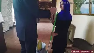 أي شيء لمساعدة النساء العرب الفقيرات ()