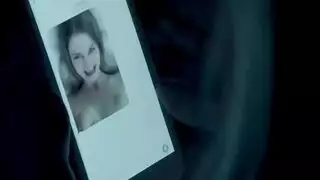 اللعنة مع المرأة الجميلة والمميزة