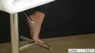ادفع الديك إلى كس المشاغب
