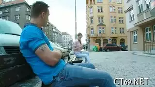 اب يعلم بتنه المصارعه سكس