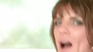 امريكيه تتناك وهي معلقه بالسقف