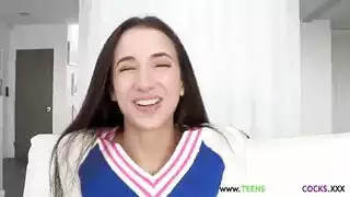 ركوب الزب الكبير و متعة النيك الحقيقية مع احلى فتاة