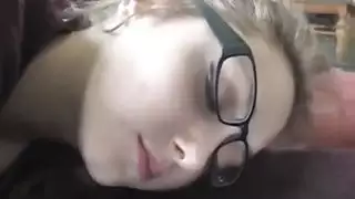 عبودية العبد مقيد ومكمم