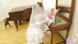 الكثير من الجنس للمرأة المنحرفة للغاية