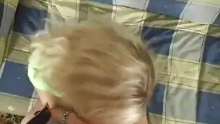 لها أول بعقب يمارس الجنس مع صديقتها