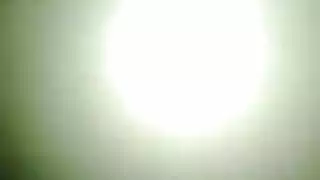 ميشيل الألمانية خبطت بين الأوان في جوارب طويلة.