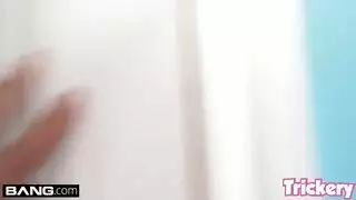 زوجة الأب مارس الجنس مع سيدة مع شعر كس