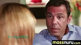 المرأة المحتشمة تبحث عن الاسترخاء