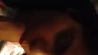 فاتنة جميلة مص على الديك بصوت عال