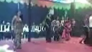 رقص فاضح
