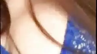 جميلة فلبينية الآسيوية في مزاج لامتصاص ضخمة من الصعب الديك