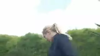 تركية جسمها رهيب تتناك خارج المنزل