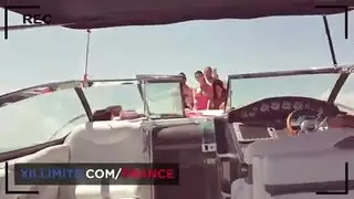 يقنعها لممارسة الجنس اسود يركب بيضاء