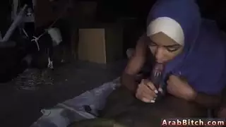 الرقص العربي عارية نقطة انخفاض الغنائم ، كم خارج القاعدة