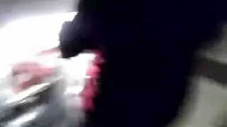وقحة في جوارب بيضاء يحصل اختراق مزدوج