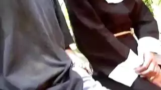 زوجة الأب المشاغب تريد أبناء الديك في فمها
