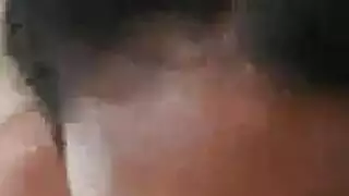 غريب سمراء فلبينا، روكسانا يحب أن يرتبط وجلد لأن هذا يثيرها