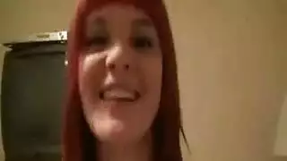 الشباب الهواة أحمر الشعر تبين لها كس الكمال
