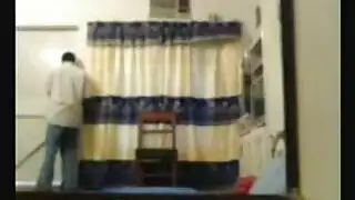 سوري ينيك شرموطة متجوزة في نادي صحي