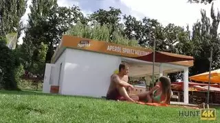إنها تحتاجك أن تحب مهبلها