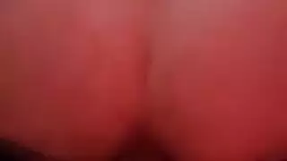 زوجة خنثى مارس الجنس في المكتب.