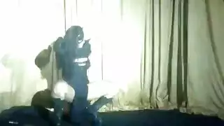 فتاة ساخنة المقترحة سخيف الجنس الخشبي