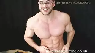 يهيمن جيدا شقراء الصبي سخيف