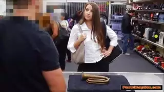 اغتصاب عنيف