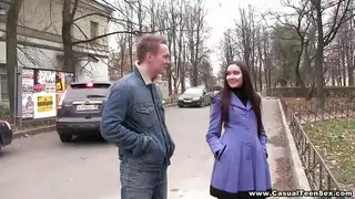 شاب بيركب زبره في طيز حبيبته