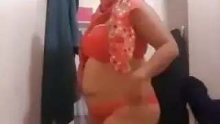 قحبة مغربية ترقص لحبيبها الخليجي سكس شراميط العرب