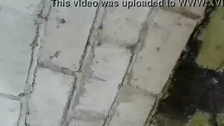 غليلي ماي وثدييها مبللا بالحيوانات المنوية