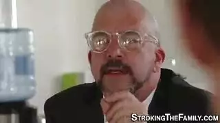 مفلس ناضجة بريتني يحصل الجنسي لذيذ
