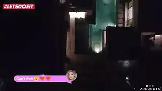 يخترق الكثير في كس جميل ودافئ