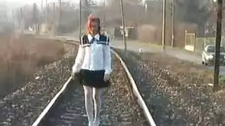 يحصل التقط امرأة سمراء غريب وربطها
