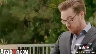 ليزا آن تقوم بإغراء الزب كس مترجم