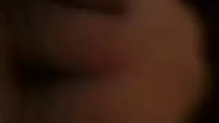 الهواة الفرنسية وحيدة خلع سراويل داخلية لها على كاميرا ويب