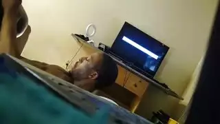 الأبنوس يأخذ ديك أسود