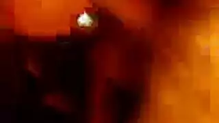 فاتنة القذرة مارس الجنس من قبل رجل الولادة.