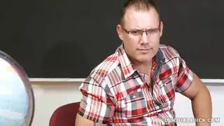 كلية الشباب شقراء استمناء في سن المراهقة