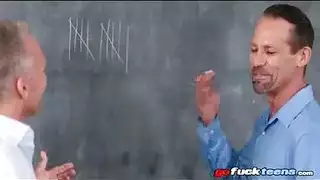 المعلمين مثير في العربدة في الهواء الطلق
