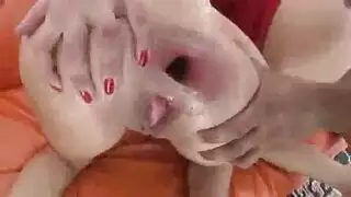 هاو بذيء يعطي رأساً