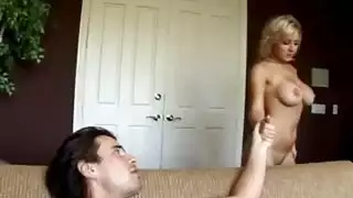 نيكة نار مع شقراء من الطيز و زب كبير و سميك